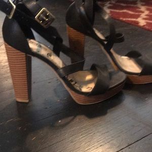 Ankle strap heel sandals